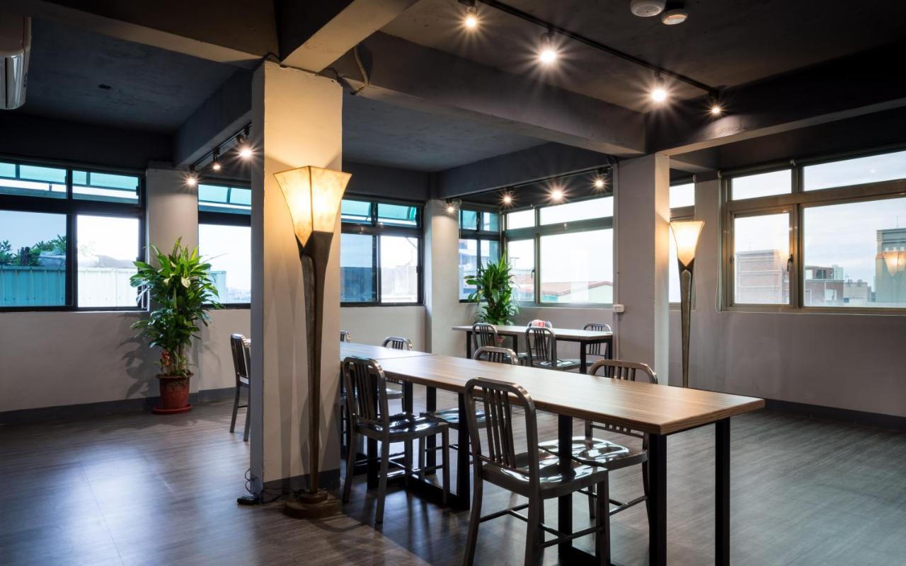 Taipei Travelers International Hostel Tansuj Kültér fotó